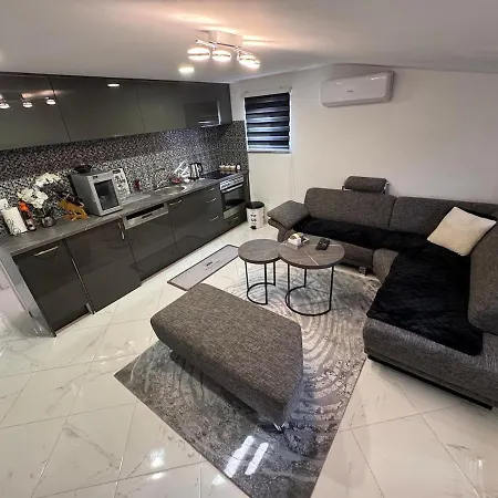 Modern Bentbasa Old Town With Free Parking Daire *